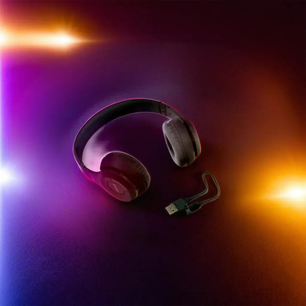 Wireless Bluetooth Headphone – Foldable Over-the-Head Headset with Hands-Free Calling Function (1 Pc)