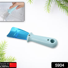 5904 Ice Remover Scoop Non Slip Ergonomic Design Compact Size Freezer Shovel Anti Rust For Refrigerator (1pc)