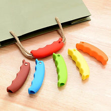 Buy 1 Get 1 Free Silicone Portable Bag with Key Chain – Multi-Functional Top Trendy Essentials