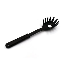 Heat-Resistant Pasta Server - Durable Baking Tool for Cooking