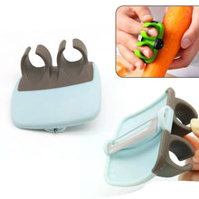 Hand Palm Peeler – Rubber Grip Vegetable & Fruit Tool