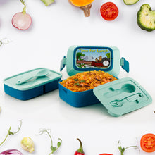 Double Layer Lunch Box – Stylish lid with fork and spoon, perfect for children's school lunches.