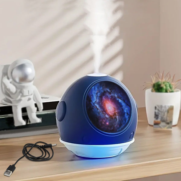 Astronaut Ball Shape Humidifier – 110ml capacity, compact humidifier (1 pc).