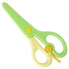 Kids Handmade Plastic Safety Scissors – Child-Friendly Safety Scissors for Safe Cutting